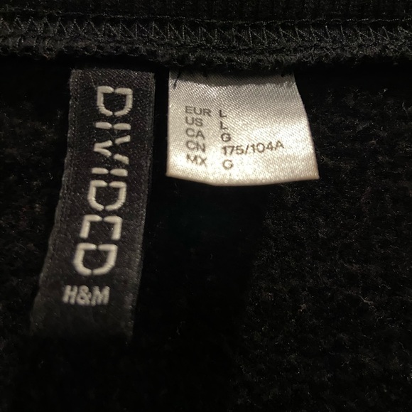 H&M Crewneck Sweater - Picture 4 of 4